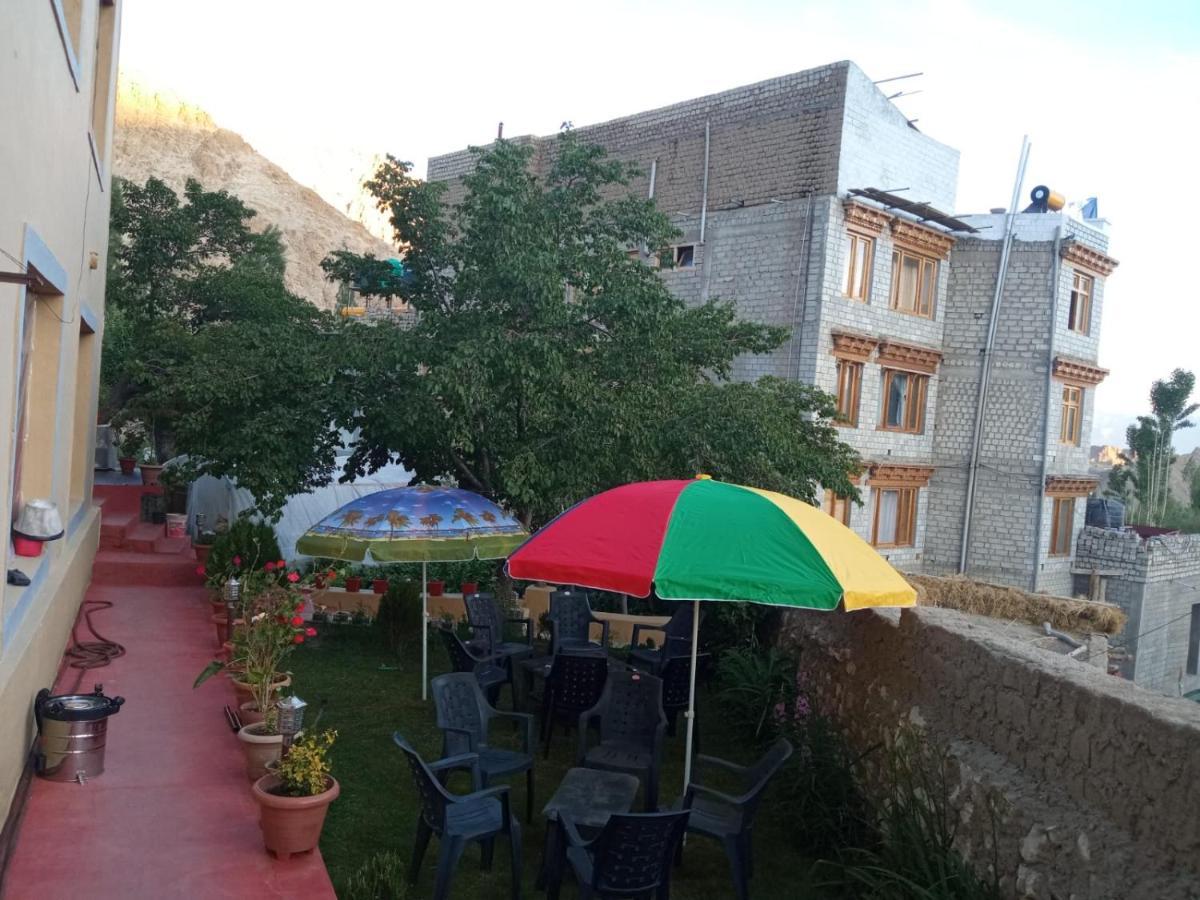 Gaywoo Guest House ليه المظهر الخارجي الصورة